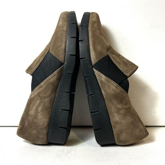 Clarks Artisan Women's 11 M Brown Suede Wedge Comfort Casual Slip On Loafer Shoe - Picture 4 of 10